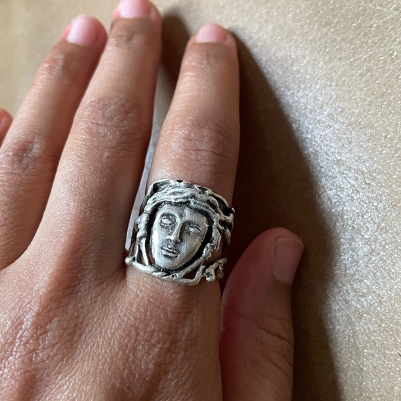 Medusa ring adjustable brass silver face boho layering statement chunky - Picture 3 of 8